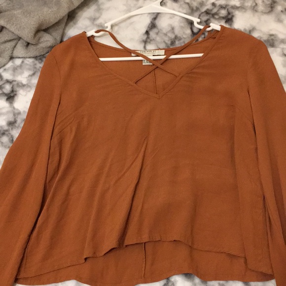 Orange top - Picture 2 of 2